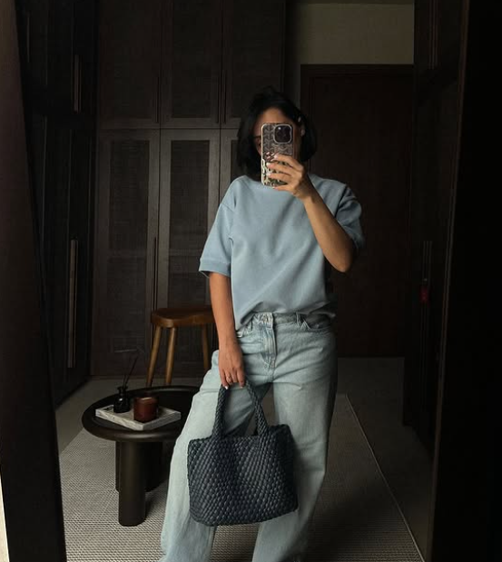 Bolso tote trenzado con estructura